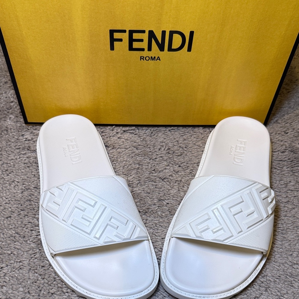 Fendi White Embossed Logo Slides